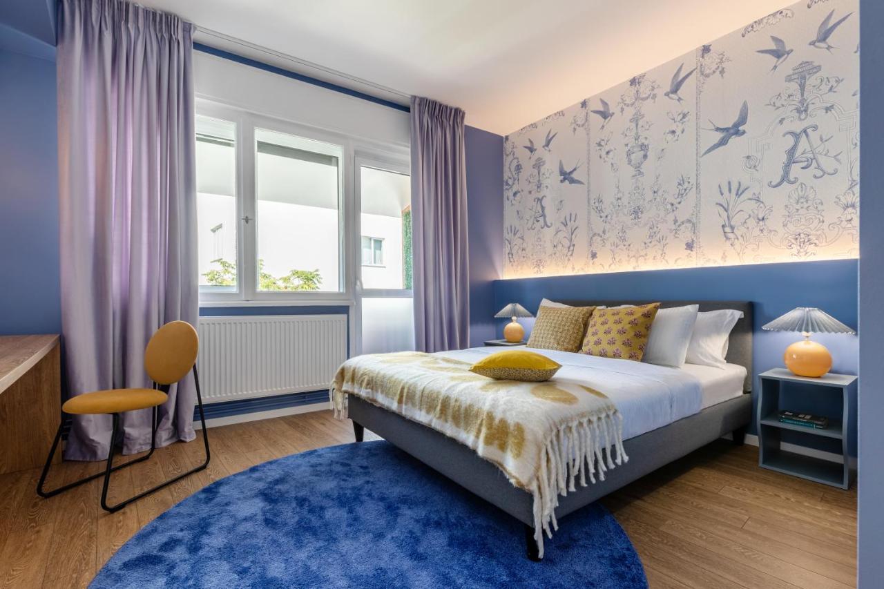 Holt - Dolce In Napoli Apartment Bucharest Luaran gambar